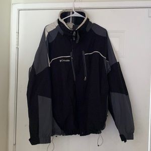 Black Columbia windbreaker
